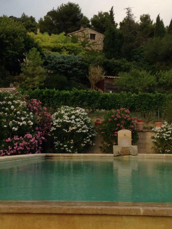 Le Degoutaud Bed and Breakfast Le Barroux Εξωτερικό φωτογραφία